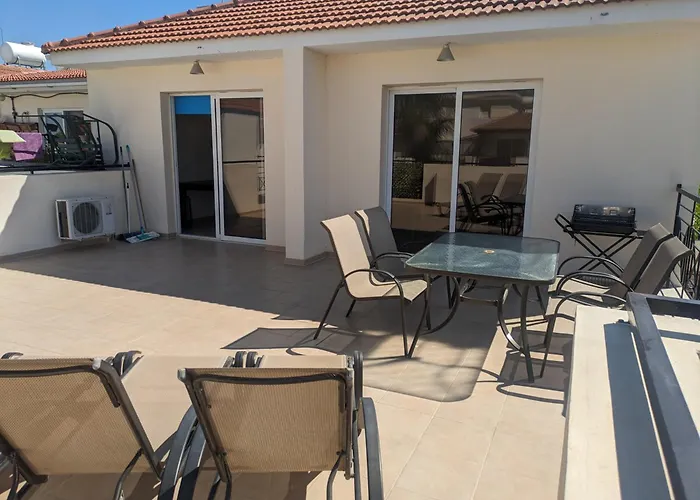 Kiti 2 Bedroom Penthouse