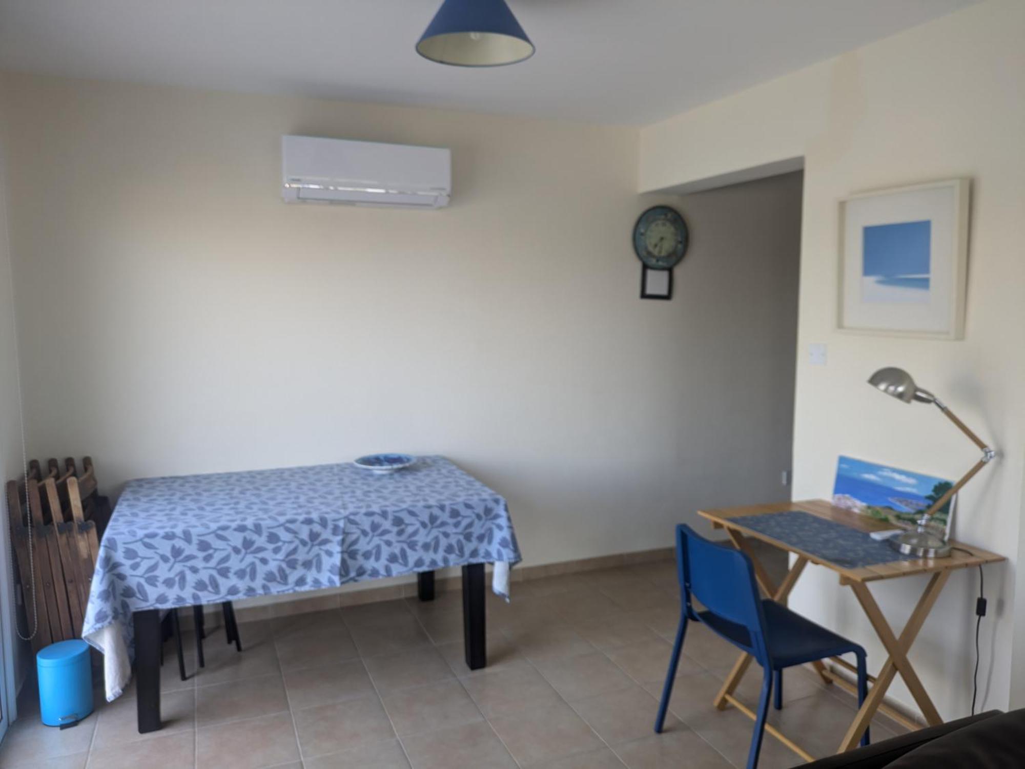 2 Bedroom Penthouse Apartment Kiti